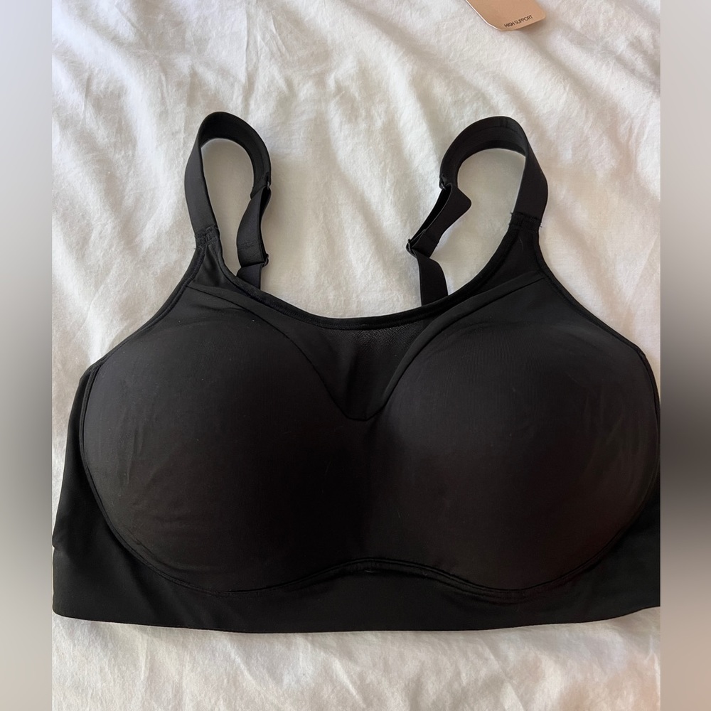 Calia new with tags Go All Out high support adjustable sports bra 38DD